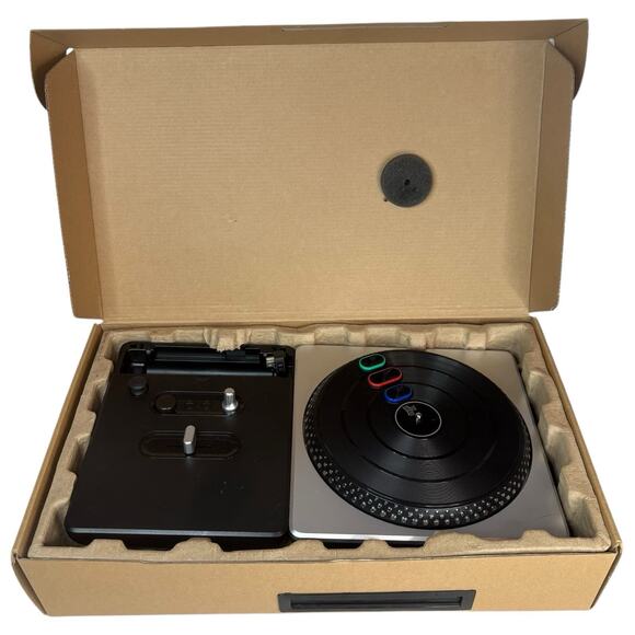 2009 DJ Hero Turntable & Game Disc Bundle Nintendo Wii Activision TESTED & WORKS - Picture 10 of 16